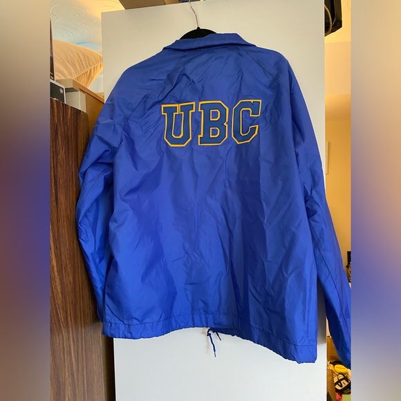 🔥Vintage UBC varsity jacket - Picture 3 of 3